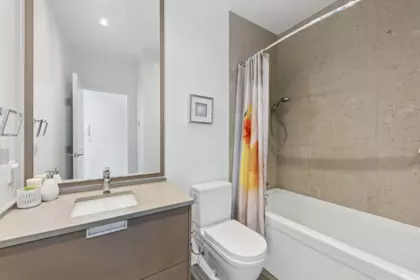 Guest Bathroom Photo of 3903 4688 Kingsway, Burnaby, BC
