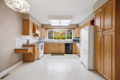 Guest Bathroom Photo of 4421 Spanton Drive, Delta, BC