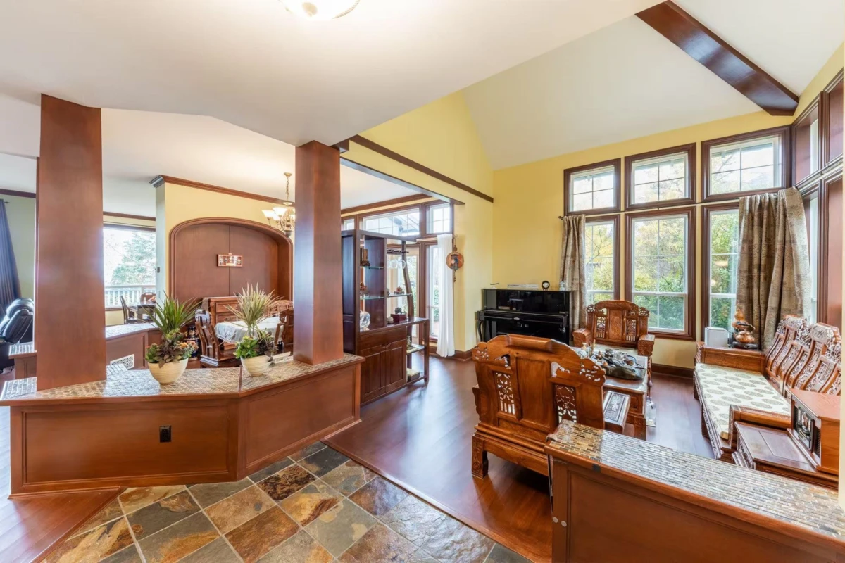 Family Room Photo of 23 Fernway Drive, Port Moody, BC