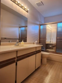 Hallway Photo of 15499 91a Avenue, Surrey, BC
