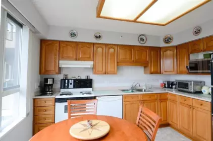 301 3190 Gladwin Road, Abbotsford, BC, Abbotsford — Apartment/Condo for sale