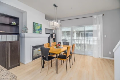 Kitchen Photo of 35 935 Ewen Avenue, New Westminster, BC
