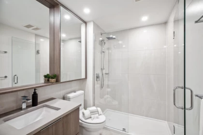 709 13318 104 Avenue, Surrey, BC, Surrey — Apartment/Condo for sale