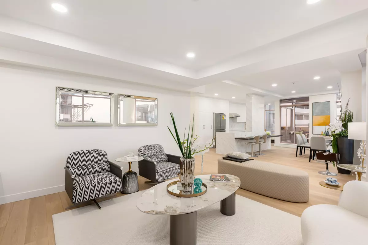 Family Room Photo of 18A 1500 Alberni Street, Vancouver, BC