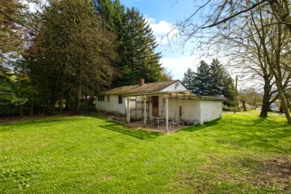 37795 North Parallel Road, Abbotsford, BC, Abbotsford — Single Family Residence for sale