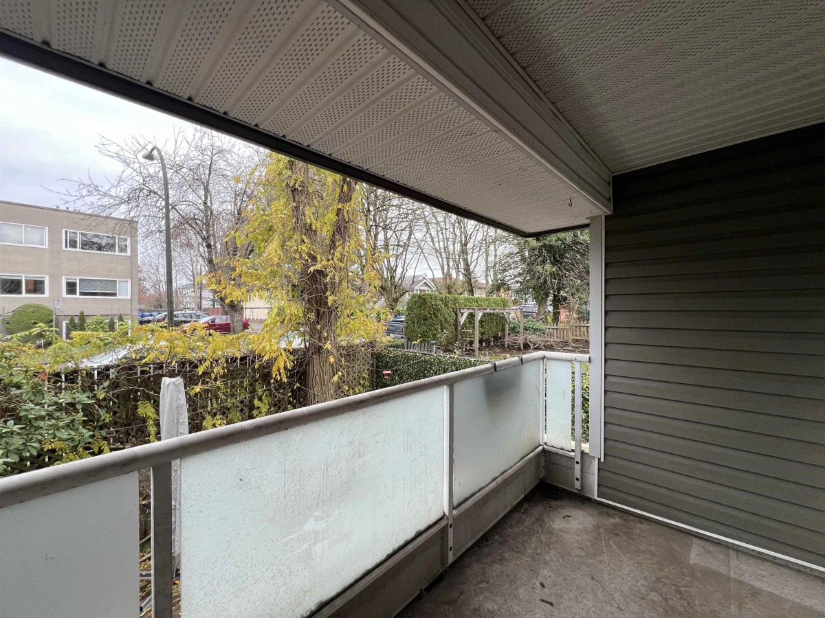 Exterior Rear Photo of 206 674 W 17th Avenue, Vancouver, BC
