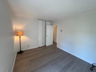Bedroom 3 Photo of 206 674 W 17th Avenue, Vancouver, BC