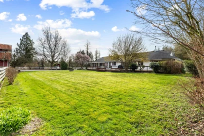 Front Yard Photo of 21747 100 Avenue, Langley, BC