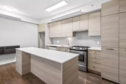 Office / Den Photo of 8 6965 Hastings Street, Burnaby, BC