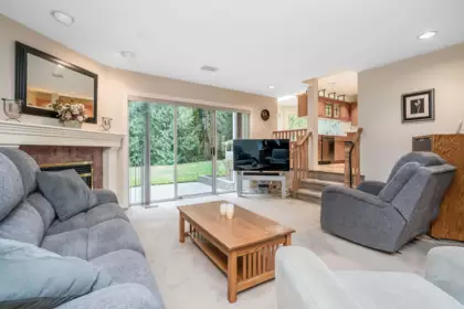 Loft / Bonus Room Photo of 10021 161 Street, Surrey, BC