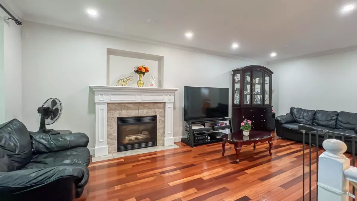 Family Room Photo of 1553 Burrill Avenue, North Vancouver, BC