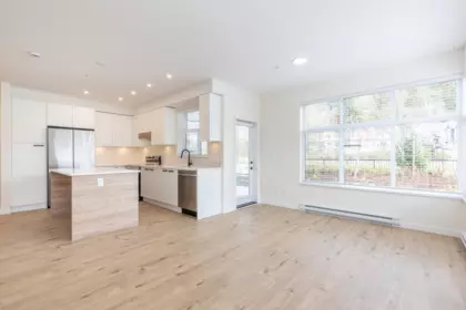 Basement Recreation Room Photo of 112 33920 Best Avenue, Mission, BC