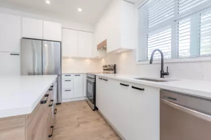 Breakfast Nook Photo of 112 33920 Best Avenue, Mission, BC