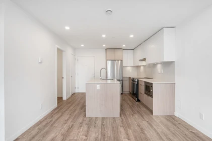 209 13969 96 Avenue, Surrey, BC, Surrey — Apartment/Condo for sale