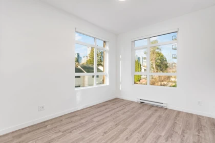 Walk-In Closet Photo of 209 13969 96 Avenue, Surrey, BC