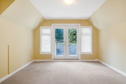 Hallway Photo of 950 Seymour Boulevard, North Vancouver, BC