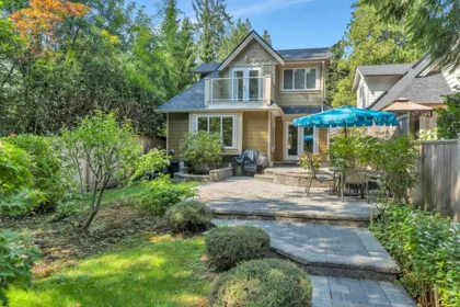 Kitchen Photo of 950 Seymour Boulevard, North Vancouver, BC