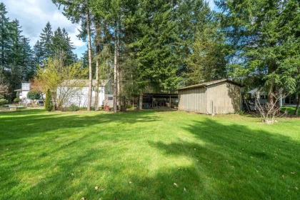 Garden / Landscaping Photo of 5342 236th Street, Langley, BC