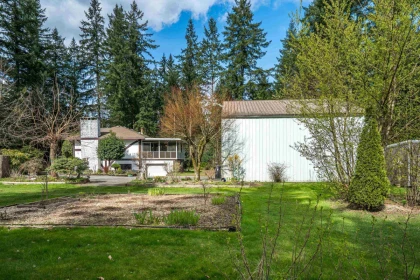 Outdoor Kitchen Photo of 5342 236th Street, Langley, BC