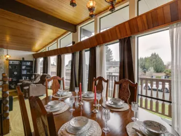 Kitchen Photo of 11780 Dewsbury Drive, Richmond, BC