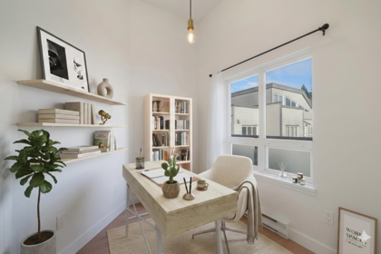 Kitchen Photo of 410 14355 103 Avenue, Surrey, BC