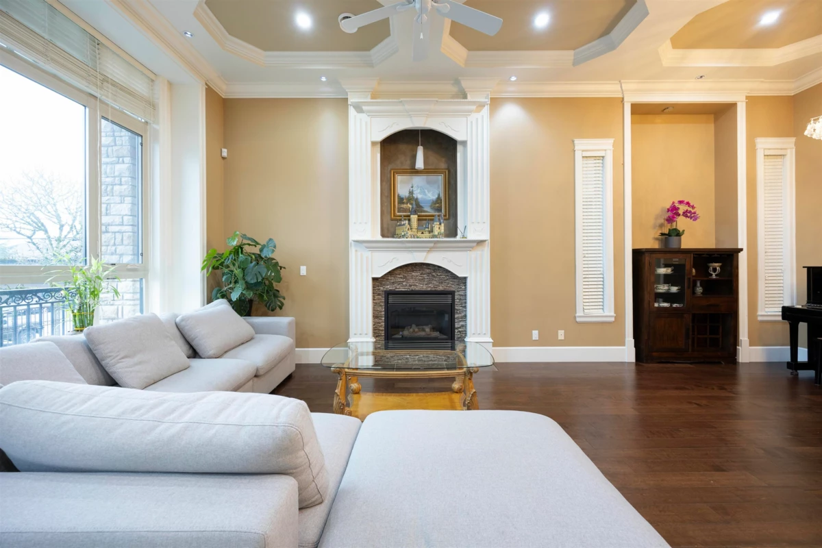 Dining Area Photo of 913 Quadling Avenue, Coquitlam, BC