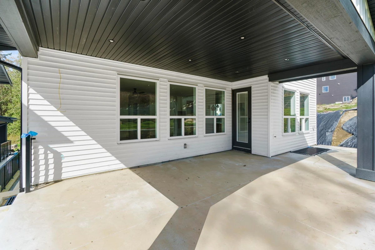 Family Room Photo of 11016 241a Street, Maple Ridge, BC
