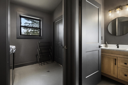 Guest Bathroom Photo of 10377 North Deroche Road, Mission, BC