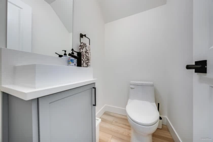 Guest Bathroom Photo of 83 7640 197 Street, Langley, BC