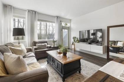 Office / Den Photo of 10 2850 Mccallum Road, Abbotsford, BC