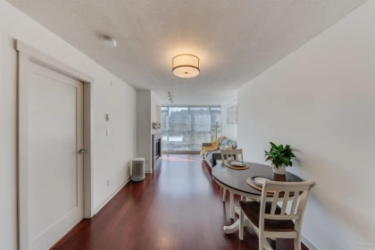 Kitchen Photo of 228 9373 Hemlock Drive, Richmond, BC