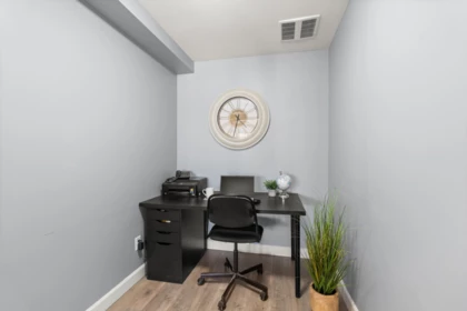 Primary Bedroom Photo of 132 2860 Trethewey Street, Abbotsford, BC