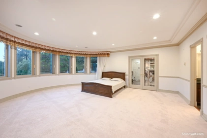 Breakfast Nook Photo of 3063 Plateau Boulevard, Coquitlam, BC