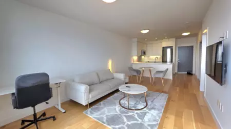 1505 9393 Tower Road, Burnaby, BC, Burnaby — Apartment/Condo for sale