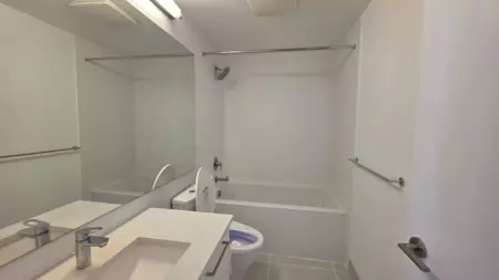Primary Bathroom Photo of 1505 9393 Tower Road, Burnaby, BC