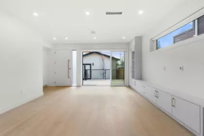 Pantry Photo of 2 1582 E 2nd Avenue, Vancouver, BC