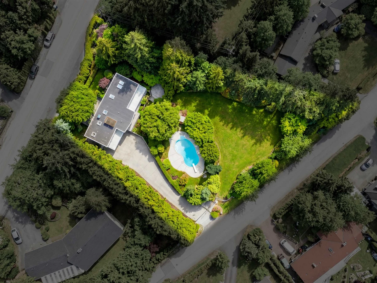Exterior Rear Photo of 680 St. Andrews Road, West Vancouver, BC
