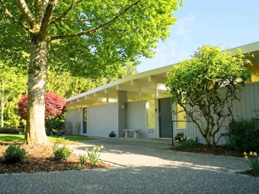680 St. Andrews Road, West Vancouver, BC, Glenmore — 3 bed single family residence for sale