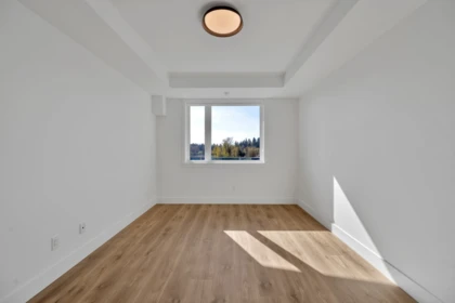 Mudroom Photo of 505 33160 Plaxton Crescent, Abbotsford, BC