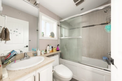Aerial View of 460 E 60th Avenue, Vancouver, BC
