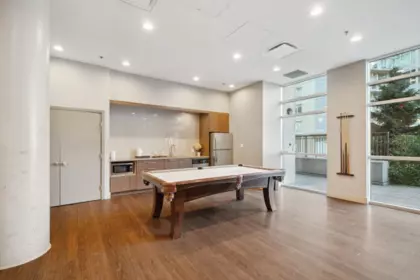 Hallway Photo of 503 89 W 2nd Avenue, Vancouver, BC