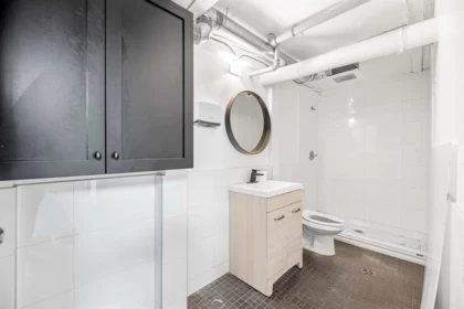 Primary Bathroom Photo of 1130 Granville Street, Vancouver, BC