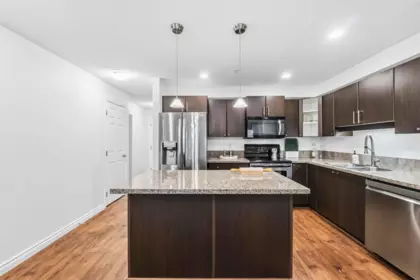 301 5488 198 Street, Langley, BC, Langley — Apartment/Condo for sale