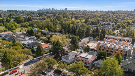 Community Amenities Photo (Clubhouse) of 2472 E 12th Avenue, Vancouver, BC