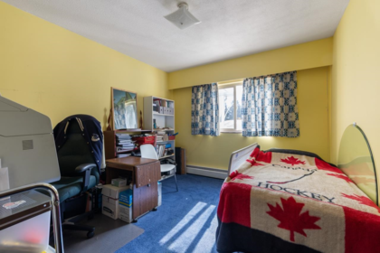 Loft / Bonus Room Photo of 2472 E 12th Avenue, Vancouver, BC