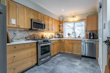 Kitchen Photo of 5823 Highfield Drive, Burnaby, BC