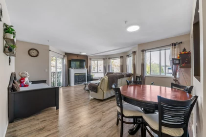211 31831 Peardonville Road, Abbotsford, BC, Abbotsford — Apartment/Condo for sale