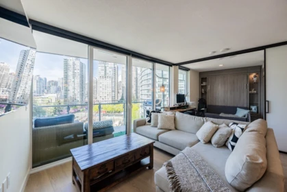 1001 89 Nelson Street, Vancouver, BC, Vancouver — Apartment/Condo for sale