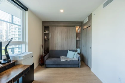 Powder Room Photo of 1001 89 Nelson Street, Vancouver, BC