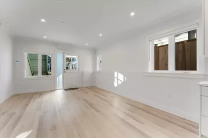 Breakfast Nook Photo of 2229 W 16th Avenue, Vancouver, BC